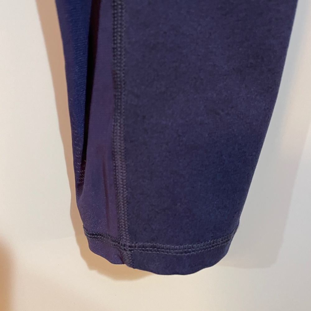 Fabletics High Waisted Mila Pocket Capri‎ Leggings - Picture 5 of 6
